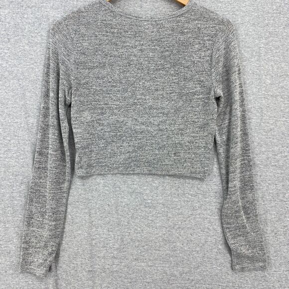 Forever 21 Blouse Womens Small Gray Long Sleeve Cropped Stretch Tee Crew Neck - Picture 3 of 8